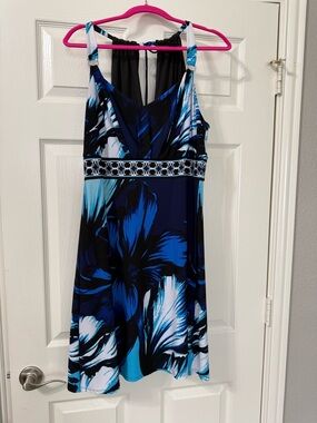 White House Black Market -  Blue & Black Floral Halter Dress – Size  Large